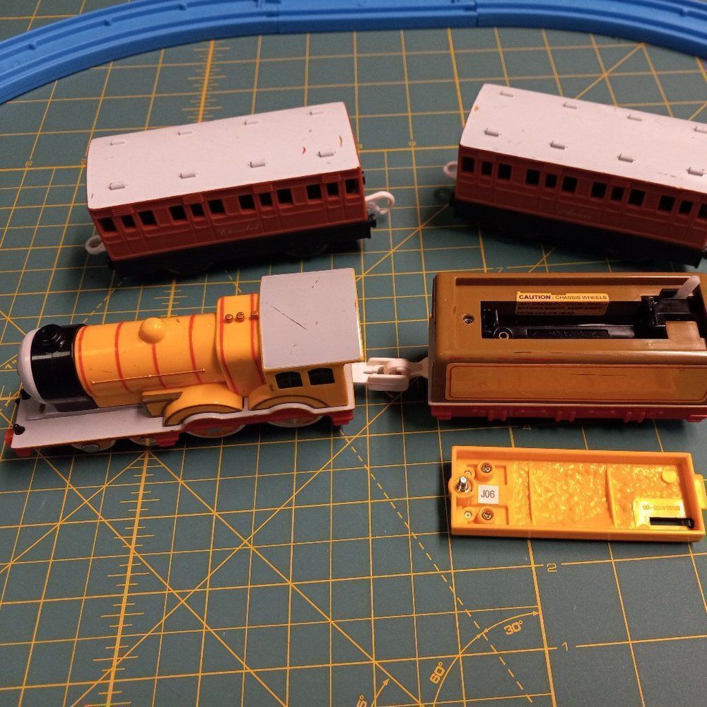 TOMY Engine Molly, tender, Annie, Clarabell Train